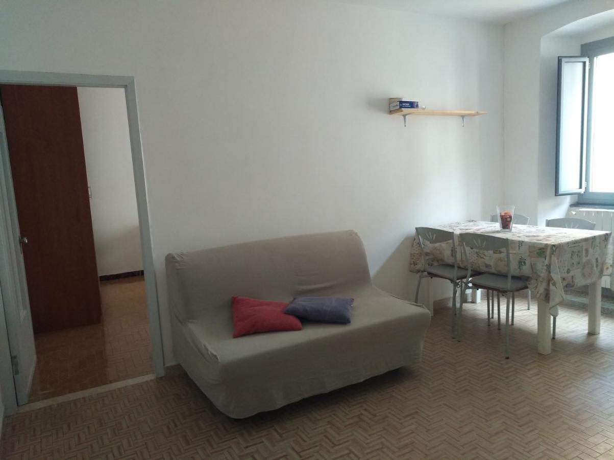 Appartamento A Fosdinovo Exteriör bild