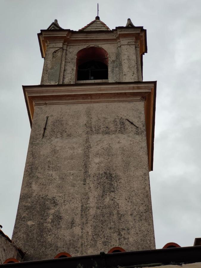 Appartamento A Fosdinovo Exteriör bild